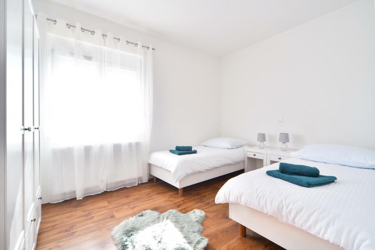 Apartman Space Razanac Ngoại thất bức ảnh