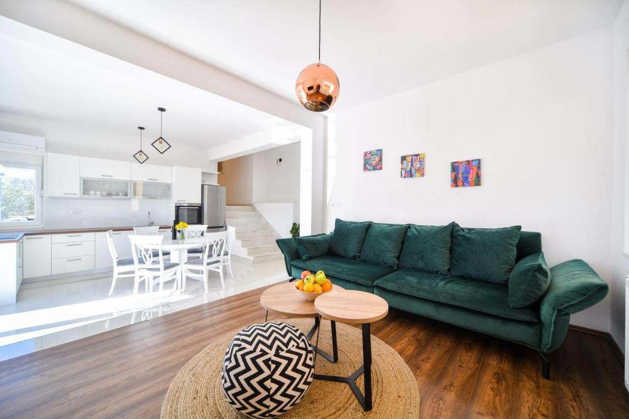 Apartman Space Razanac Ngoại thất bức ảnh